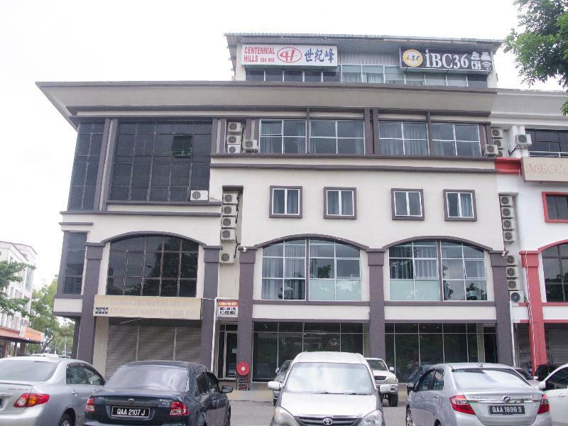 Oyo 897 Ibc36 Business Stay Kuching Exterior photo